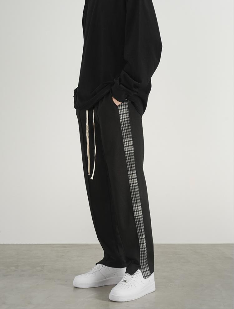 Checked Webbing String Label Straight Slit Sweatpants