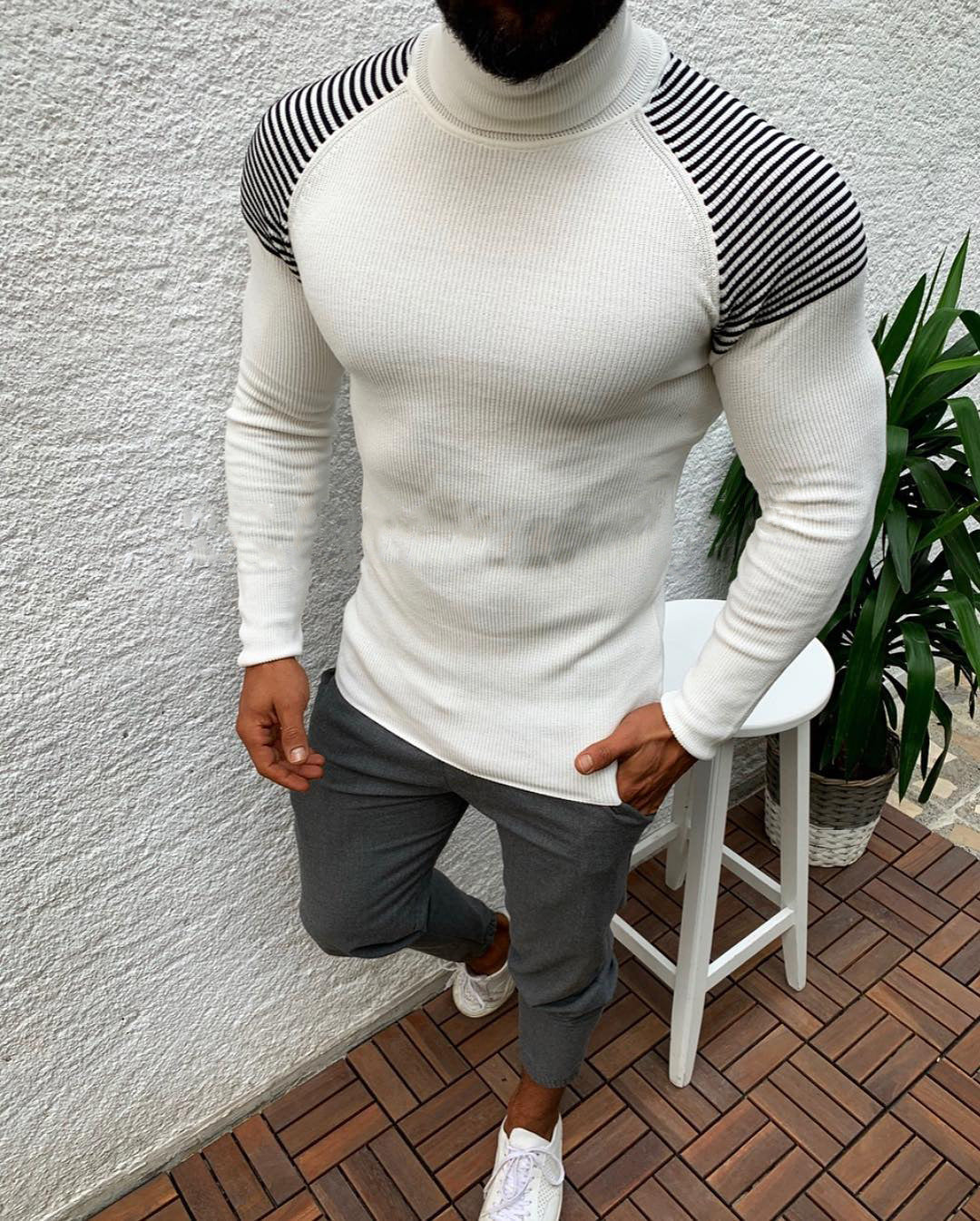 Men's long sleeve pullover turtleneck sweater