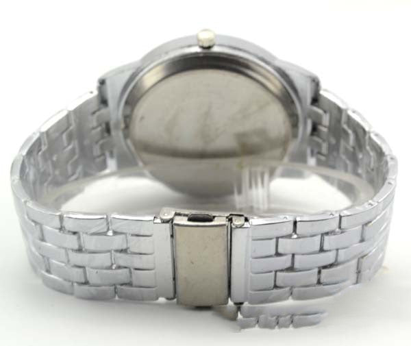 Men's and women's quartz watch