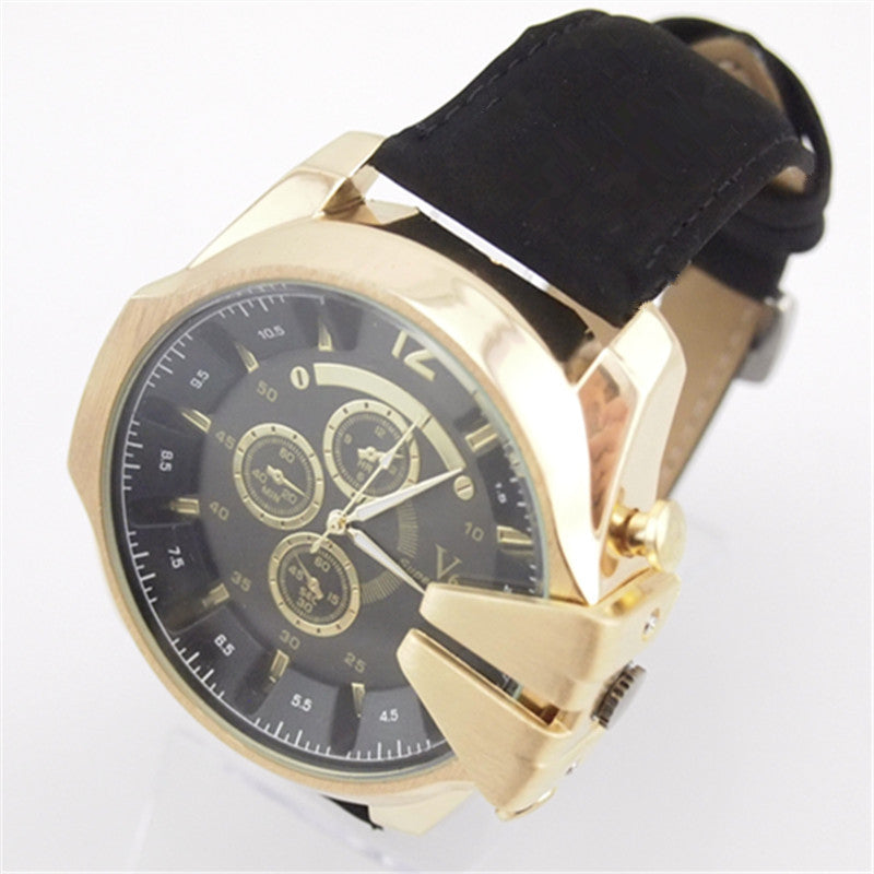 Men's strap watch