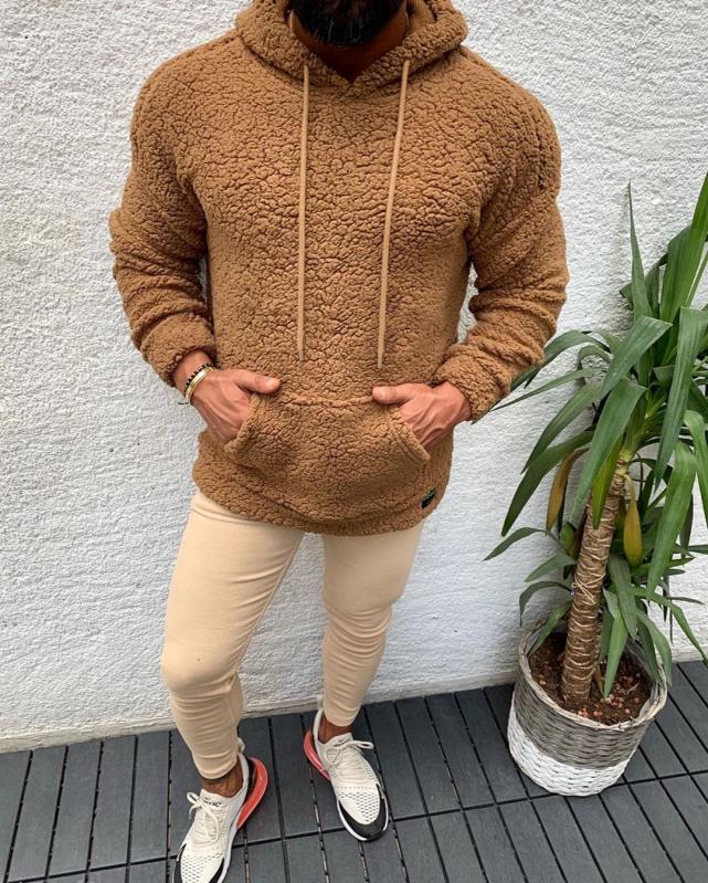 Maglione in lana d'agnello con cappuccio e tasche in pile