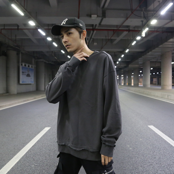 Seam Sweatshirt