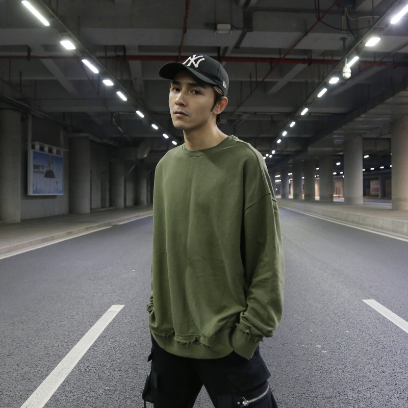 Seam Sweatshirt