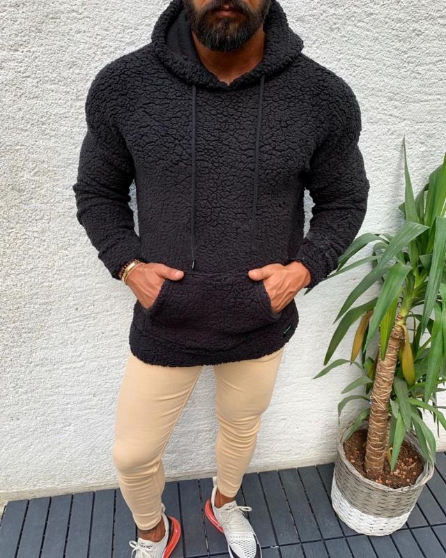 Hooded lamb wool sweater with fleece pockets