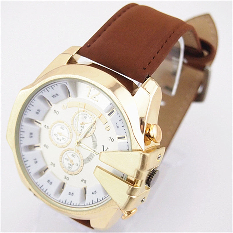 Men's strap watch