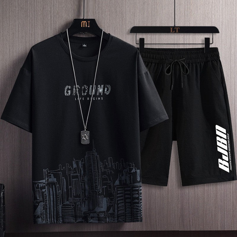 Conjunto deportivo de dos piezas con camiseta de manga corta estampada y pantalones cortos