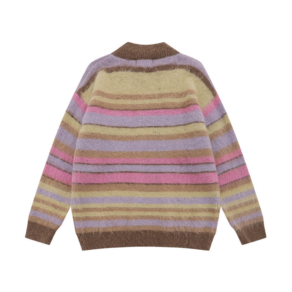 Maglione spesso con collo alto a righe arcobaleno