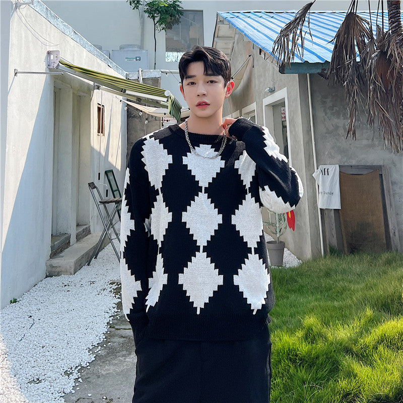 Ins Black And White Contrast Rhomboid Round Neck Knit sweater