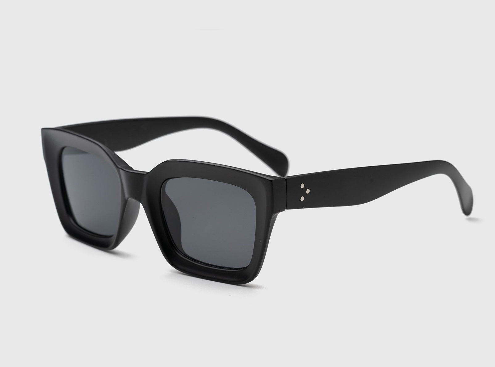 Fashion sunglasses for men