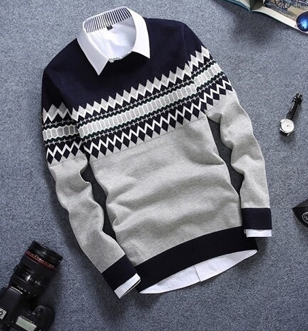 Round Neck Pullover Sweater