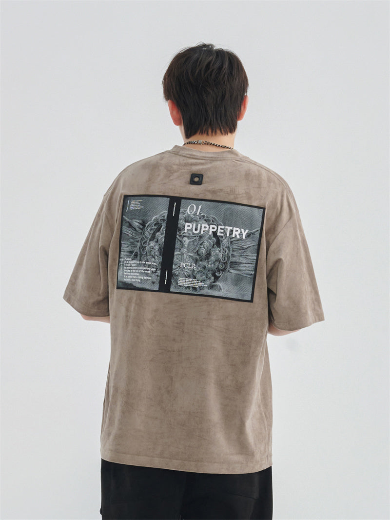 Camiseta holgada de calle con parche de ante y manga corta