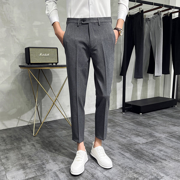 Pantalones tapered informales de corte slim para hombre