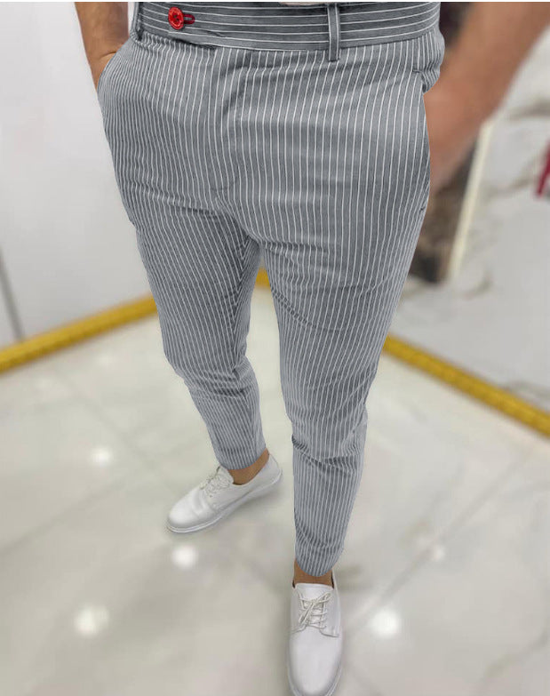 Pantalones casuales delgados de rayas delgadas para hombres