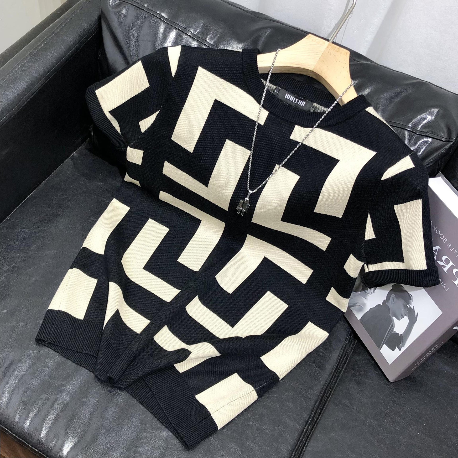 Geometric Pattern Bottoming Shirt Men's