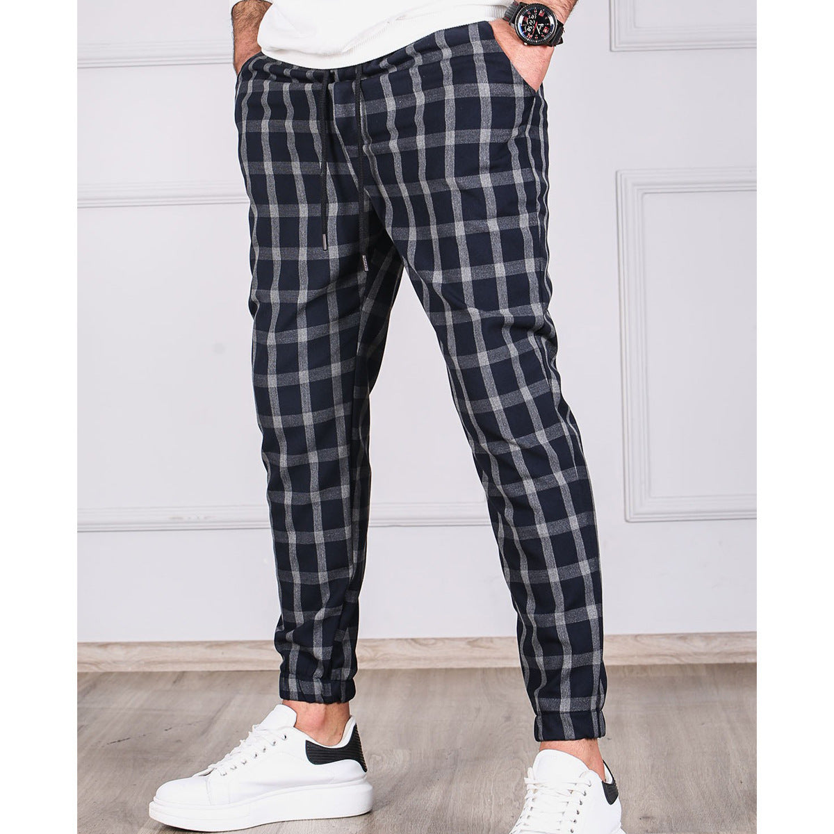 Small Lattice Striped Tethered Jogging Pants