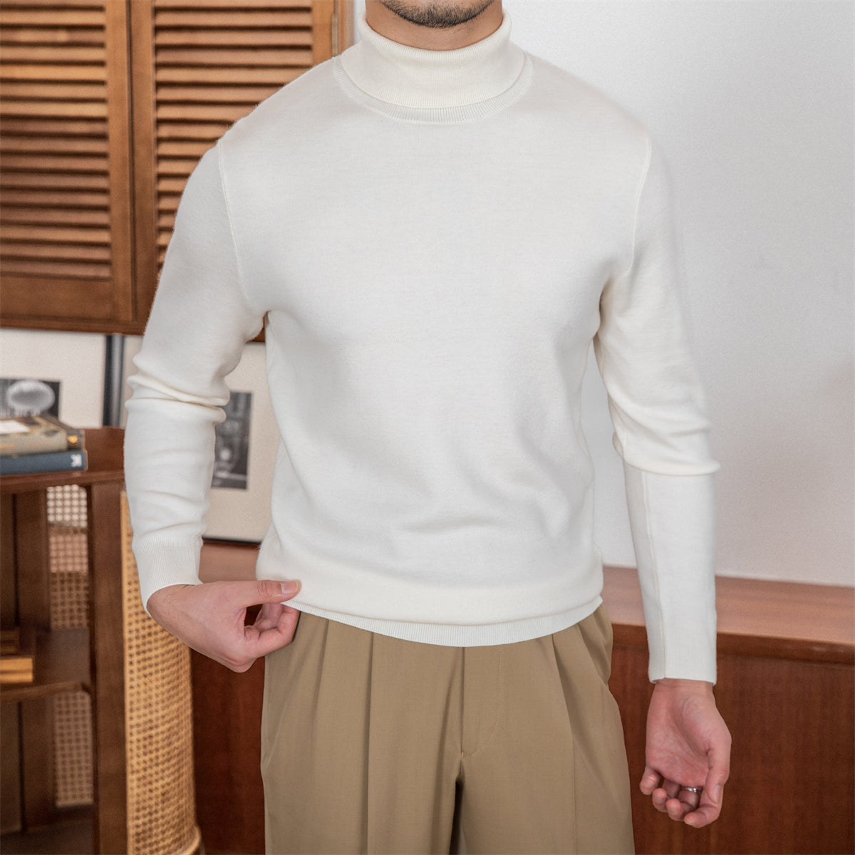 Slim Fit Wool Blend Knit Turtle Neck