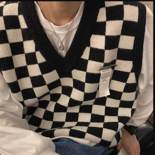 V-collar Preppy Style Chessboard Plaid Sweater Vest