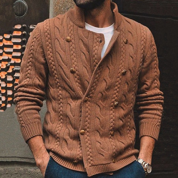 Suéter tipo cárdigan con doble botonadura y manga larga