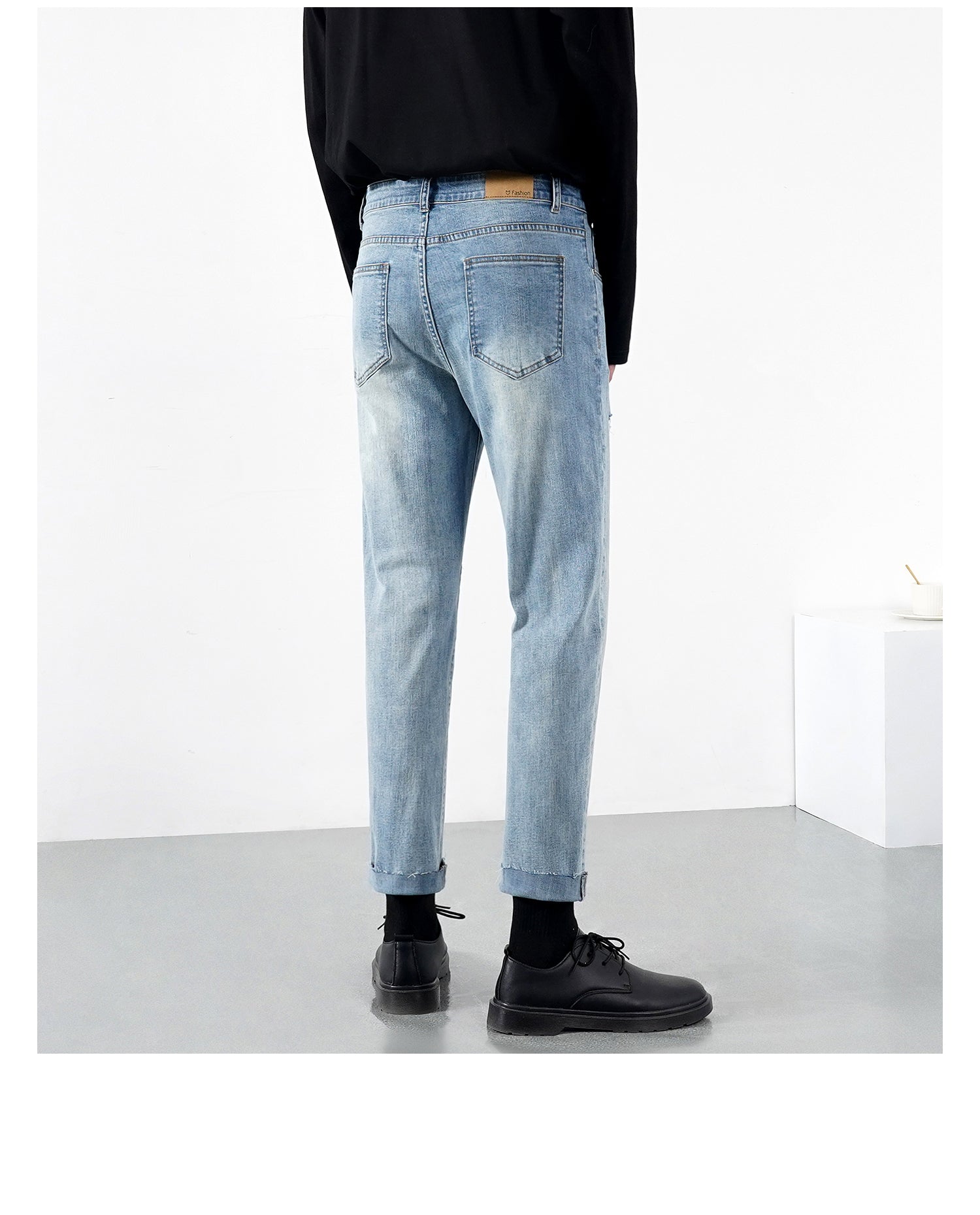 Ripped Jeans For Men Light Summer Thin jeans