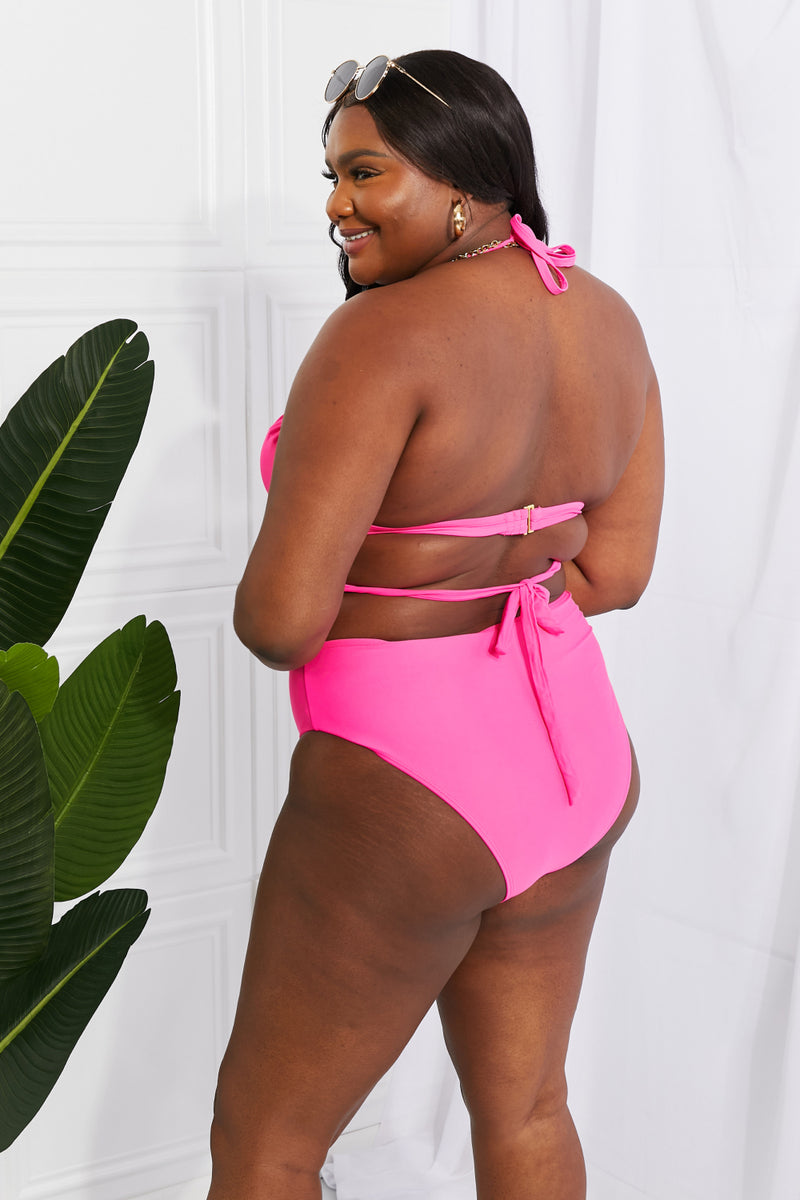 Conjunto de bikini con cuello halter en rosa Summer Splash de Marina West Swim
