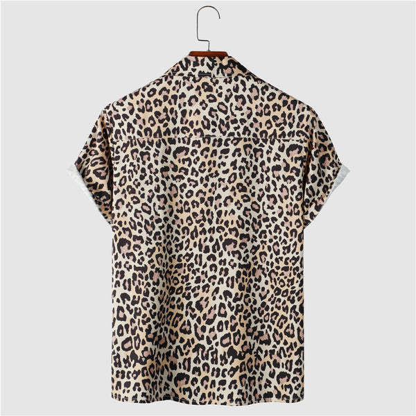 Camisa con estampado de leopardo para hombre 