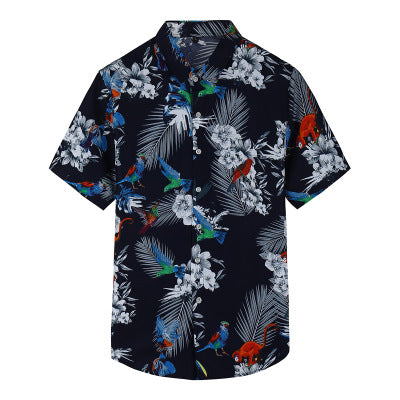 Camisa de hombre con estampado hawaiano. 