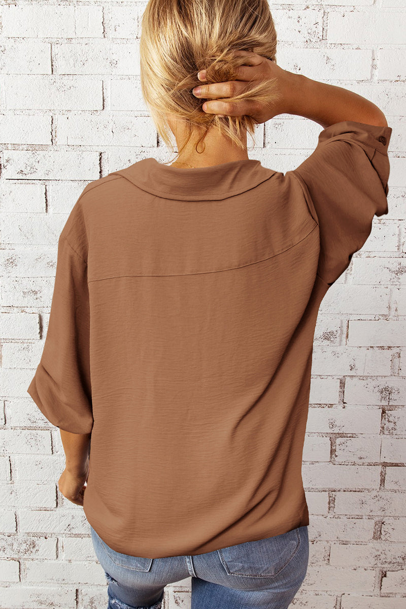 Blusa texturizada de manga tres cuartos con cuello Johnny