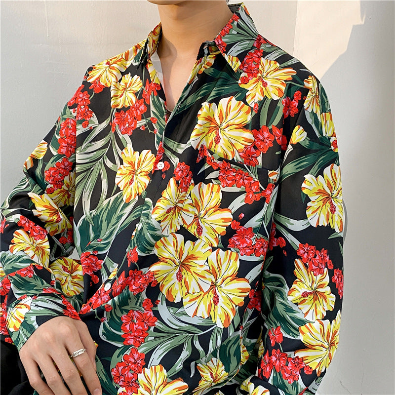 Camisa casual floral de manga larga para hombre.