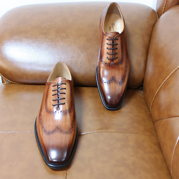 Zapatos de negocios de cuero brogue británicos grabados para hombre